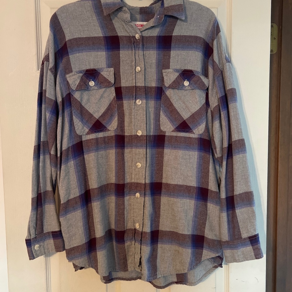Mossimo Oversized Grey, Blue and Purple Flannel with pockets, Size M